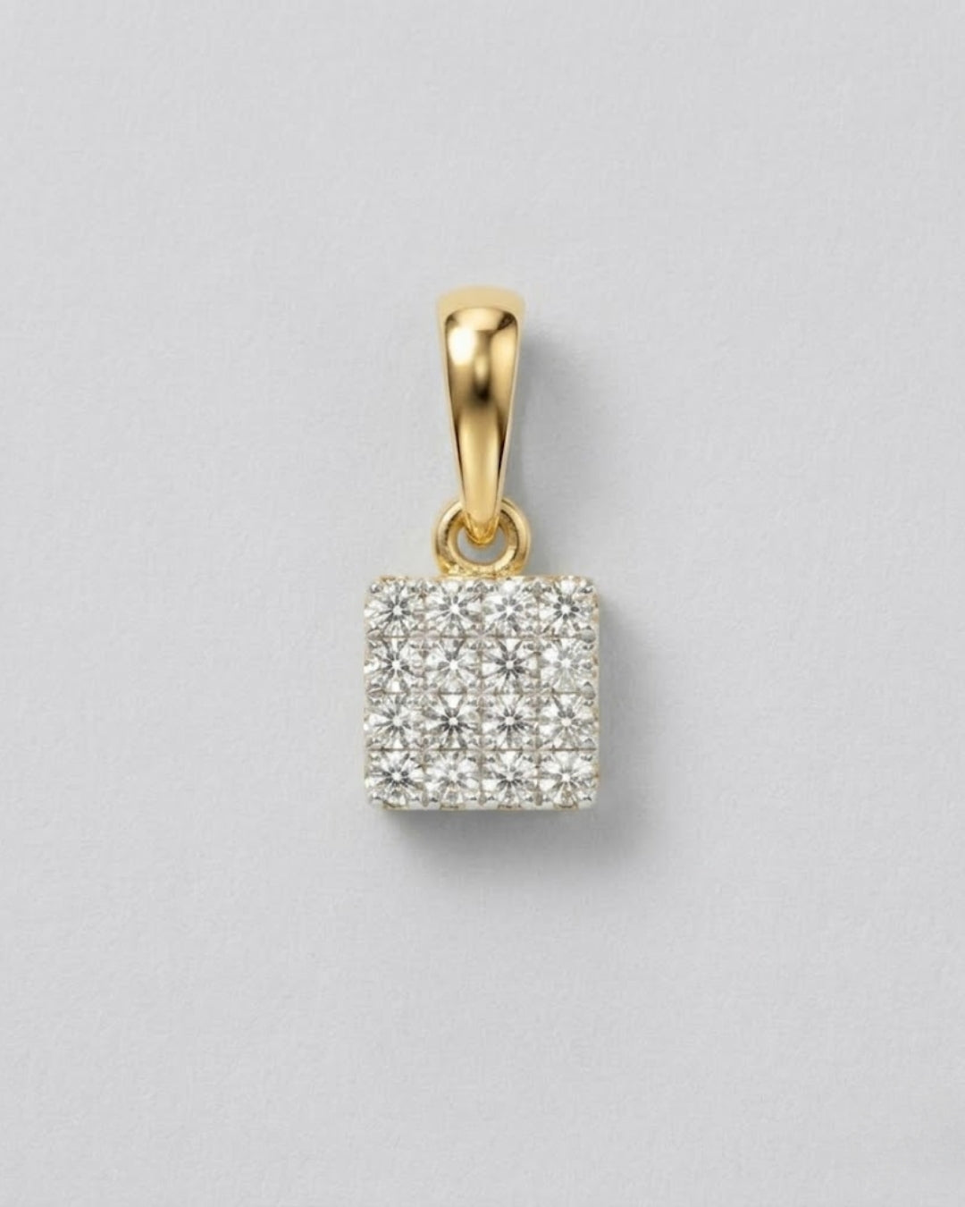 Modern Pavé Square